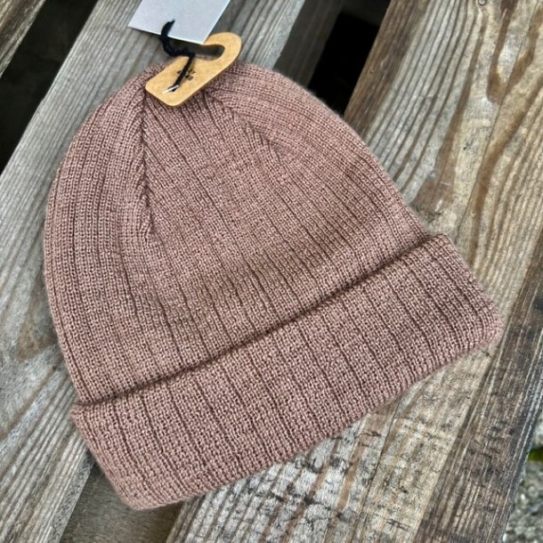 Strikhue i uld fra Lil' Atelier Gerson Knit Hat Sinopia Fresco